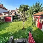 Maison avec jardin, à deux pas du centre-ville