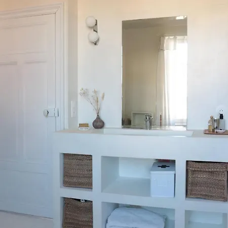 Maison Avec Jardin, à Deux Pas Du Centre-ville Hébergement de vacances *